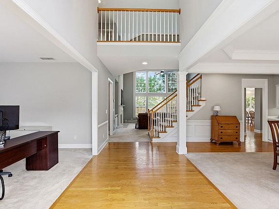 5th image of 1 Treyburn Ct