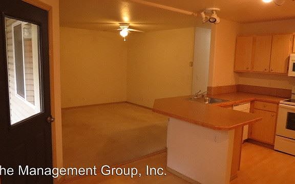 5th image of 5313 NE 66th Ave #B21