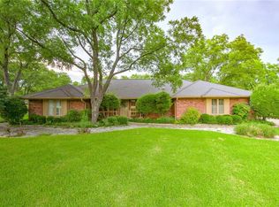 6011 Melrose Cir, Granbury, TX 76049