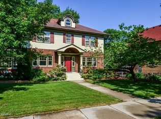 819 Giddings Ave SE, Grand Rapids, MI 49506