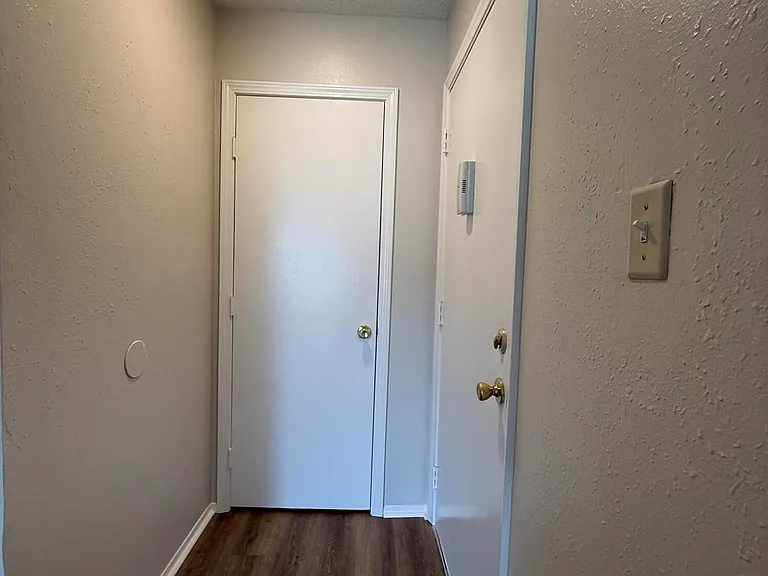 200 High Meadows Blvd #221 — Photo 3