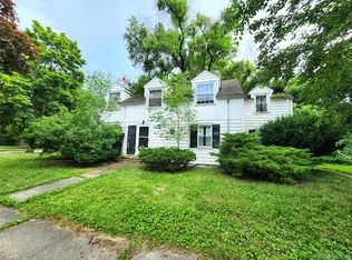 1603 Spruce St, Saginaw, MI 48601