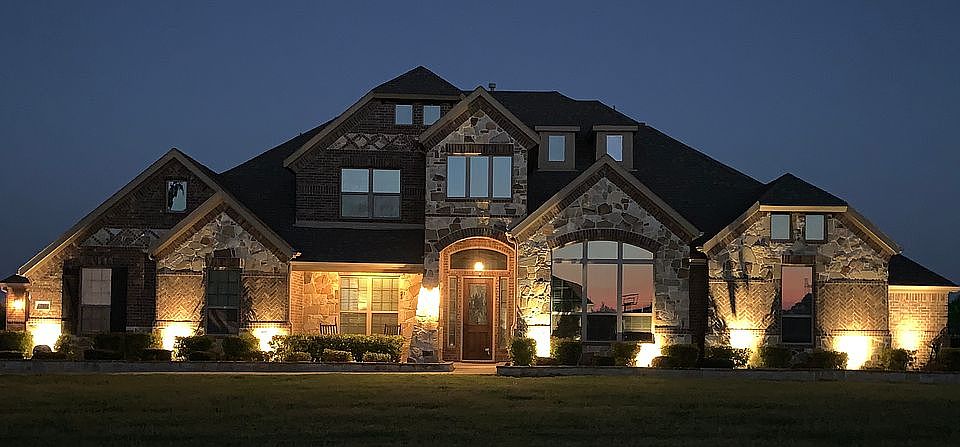 1st image of 717 Kensington Dr