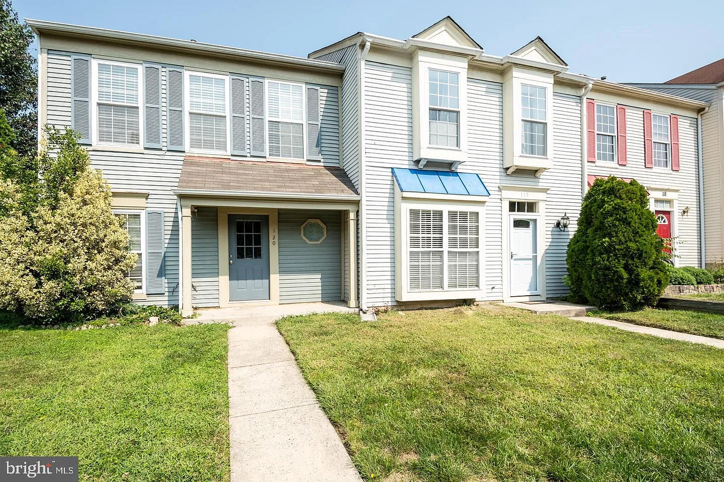 2 bed, 1.5 bath, 1120 sqft, $2,400 — Photo 1