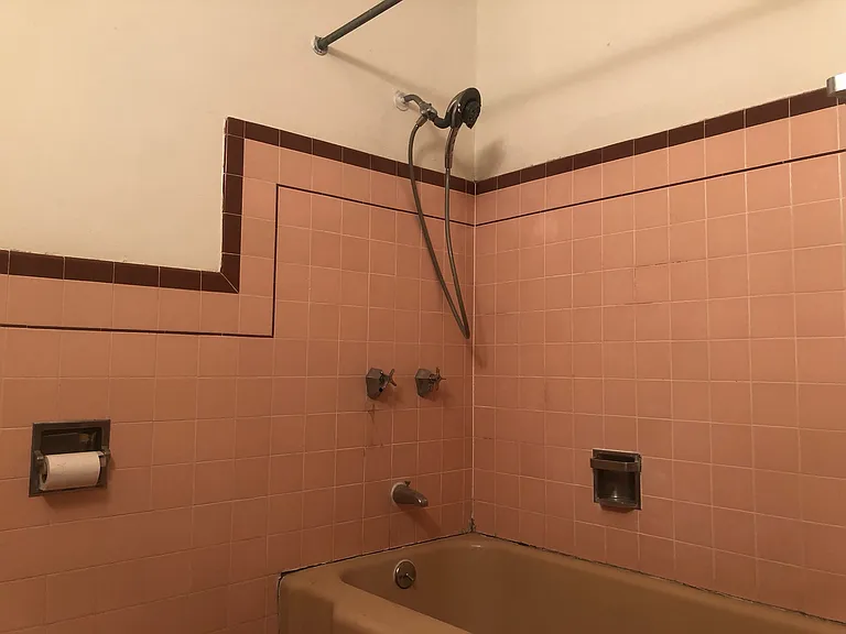 2450 Warring St #35B — Photo 11