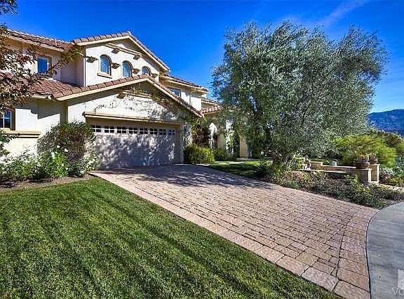 2nd image of 902 Paseo Santa Barbara