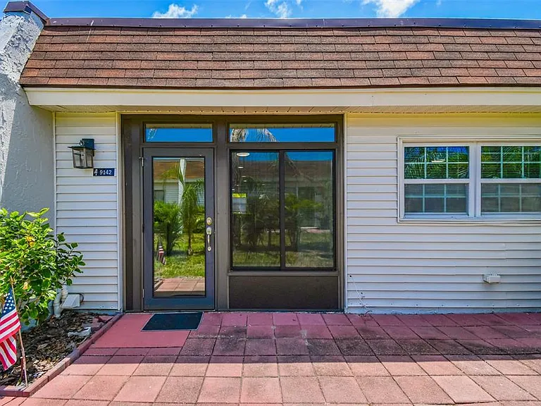 9032 Mission Oaks Blvd #F — Photo 27