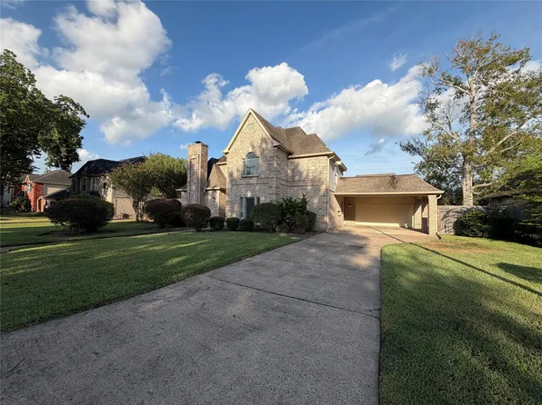 9118 Tepee Trl, Houston, TX 77064