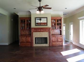 3rd image of 35409 Oak Haven Ave
