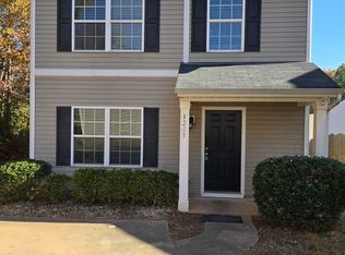 1203 Chaser Ridge Ct, Charlotte, NC 28216