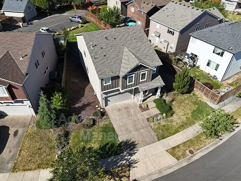 2943 Corktree Ln NW — Photo 4