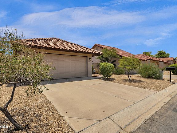 2nd image of 5217 E HALF MOON Drive