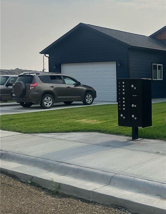1st image of 1016 5th St