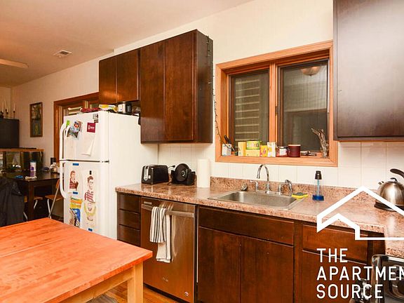 3rd image of 1450 W Cortez St #663y2y1b3