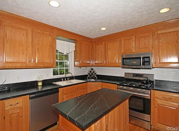 3rd image of 11124 Sterling Cove Dr