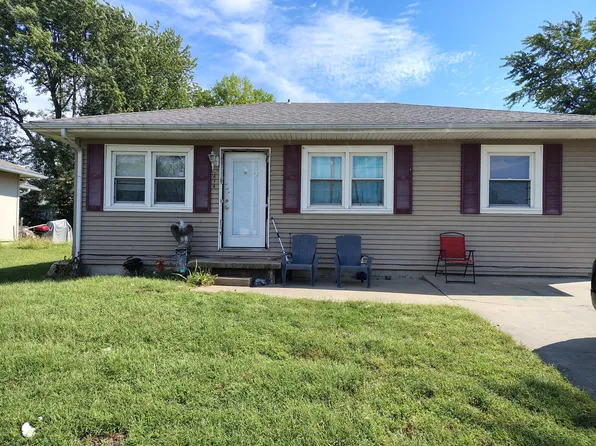 1414 S Grant Ave, Marshall, MO 65340
