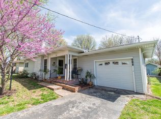 608 E Seminole St, Springfield, MO 65807