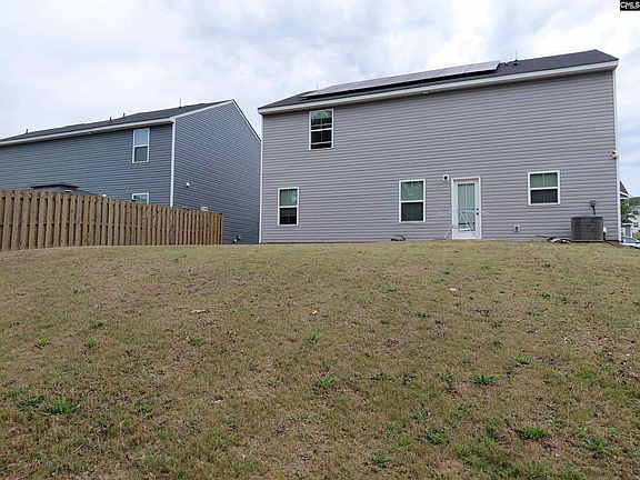 2nd image of 329 Saskatoon Dr