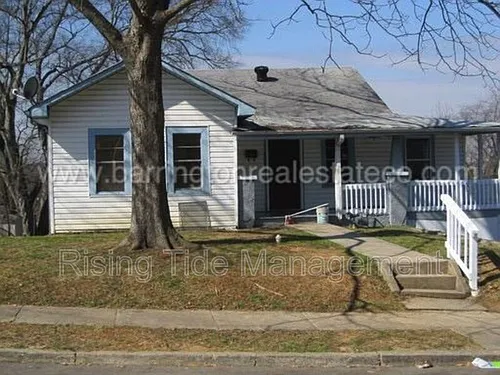 1208 Waverly St Photo 1