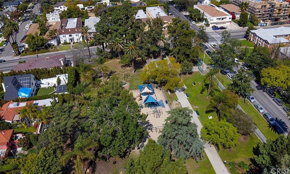 1st image of 4907 Beverly Blvd APT 19