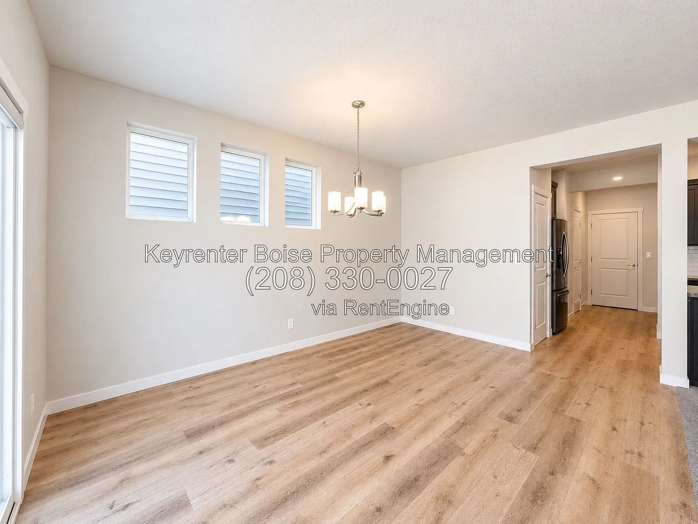 4 bed, 2.5 bath, 1932 sqft, $2,600 — Photo 4