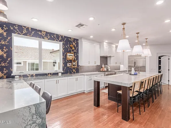 3030 E CAMELLIA Drive, Gilbert, AZ 85296