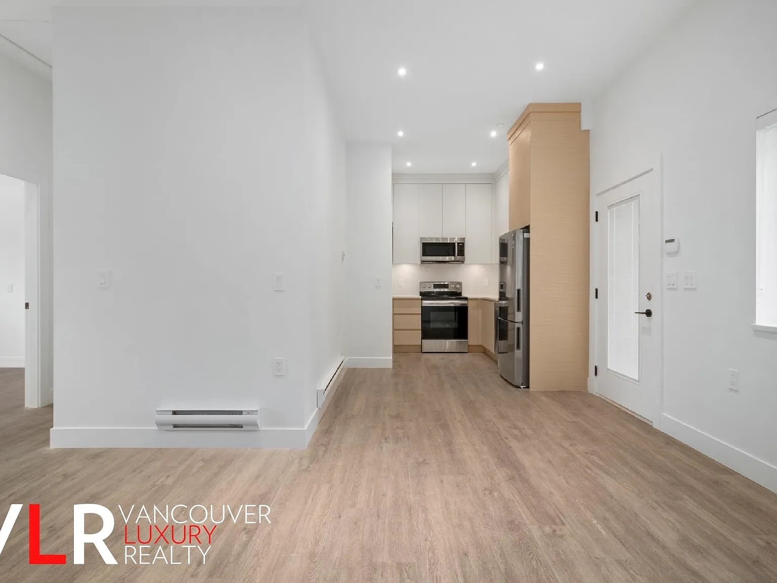 2 bed, 700 sqft, $2,750 — Photo 2