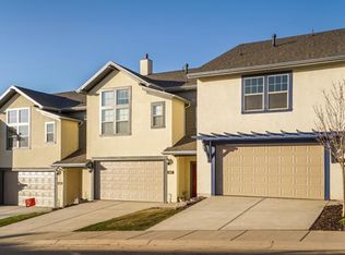 1458 E Primrose Ln, Layton, UT 84404