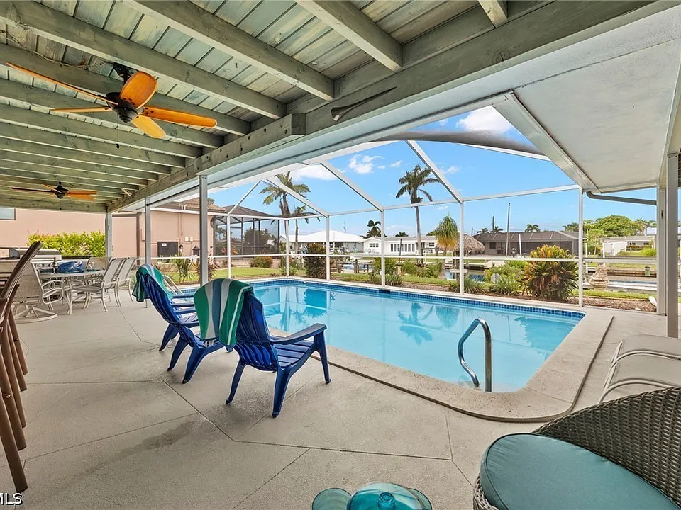 5240 SW 2nd Pl