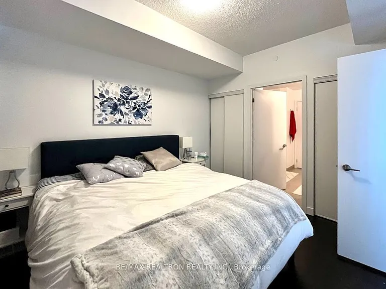 1815 Yonge St #1209 — Photo 20