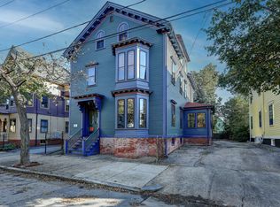 94 Harrison St #2, Providence, RI 02909