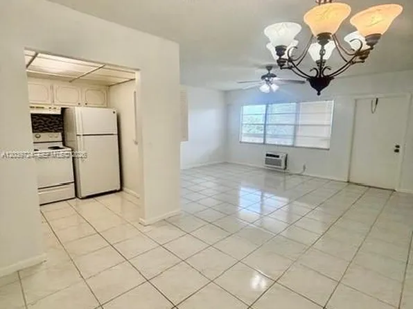 202 Mansfield E, Boca Raton, FL
