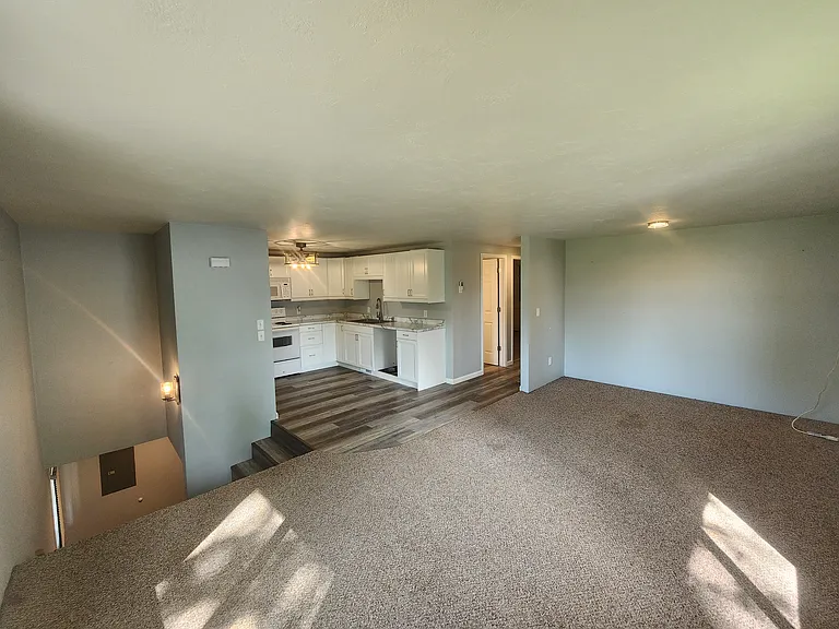 1298 S Bayshore Rd #1 — Photo 32