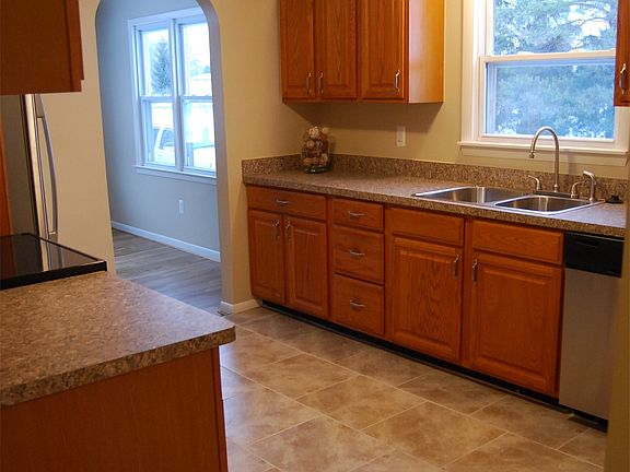 5th image of 4393 Kempf St