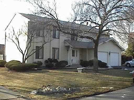 1st image of 772 E Parkview Ct