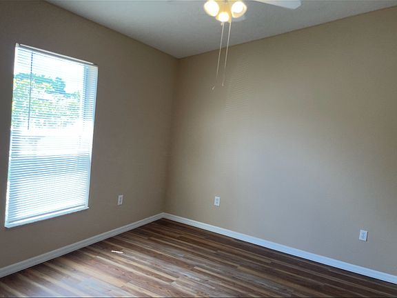 3rd image of 4047 Bonnie Dr #1