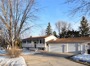 460 20th St NE, Owatonna, MN 55060