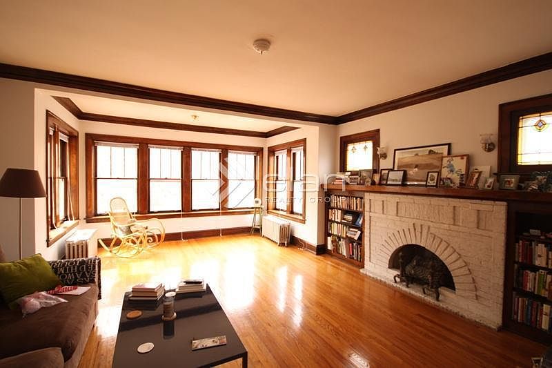 1st image of 4355 W Grace St #1