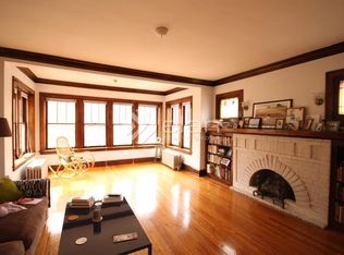 4355 W Grace St #1, Chicago, IL 60641