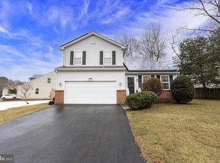 202 Sun Valley Cir, Egg Harbor Township, NJ 08234