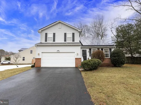 202 Sun Valley Cir, Egg Harbor Township, NJ 08234