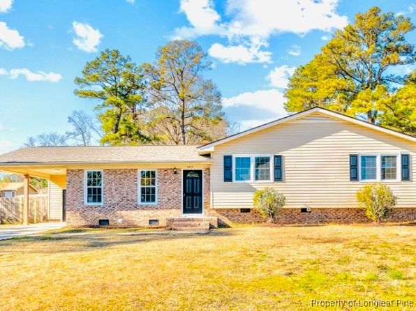6815 Radial Dr, Fayetteville, NC 28311