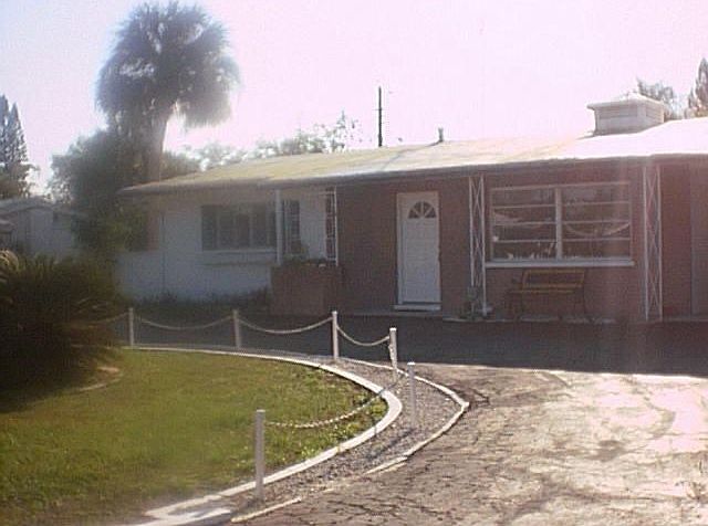 1st image of 681 S Venice Blvd