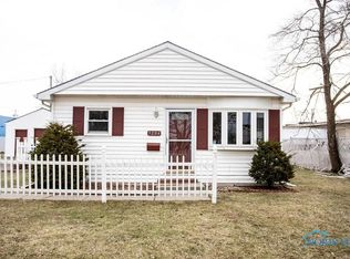 5204 Spicer Rd, Toledo, OH 43612