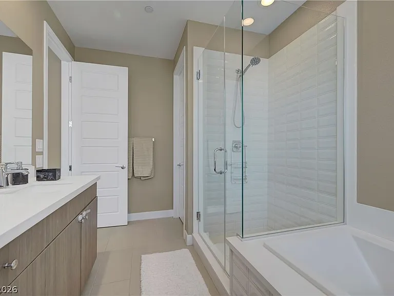 11401 Gravitation Dr — Photo 35
