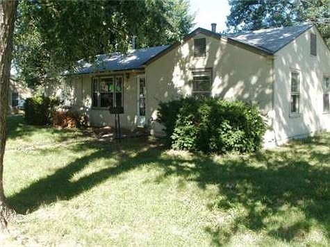 1st image of 1109 S 50th Dr