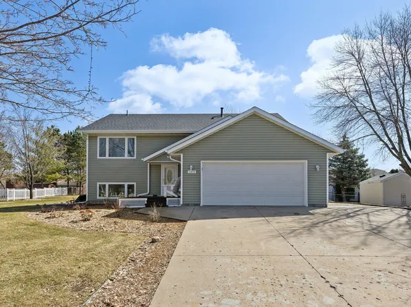 11415 3rd St, Becker, MN 55308