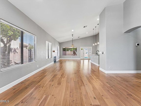 2nd image of 1873 E CHILTON Drive