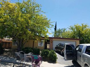 16615 Lariat Rd, Victorville, CA 92395