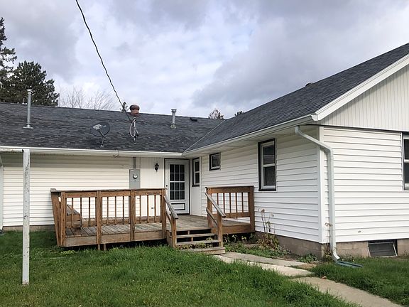 2nd image of 210 2nd Ave E